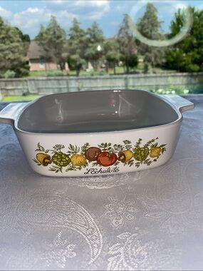 Vintage CorningWare 1-Quart Square "Spice Of Life"